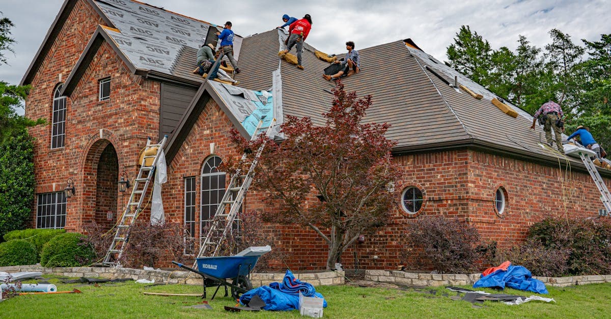 Bournemouth Roofer — local roofers at work